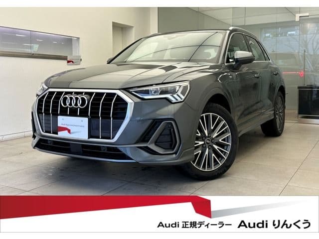 AUDI AUDI Q3