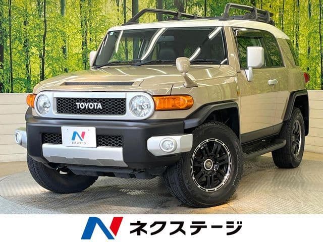 TOYOTA FJ CRUISER 4WD