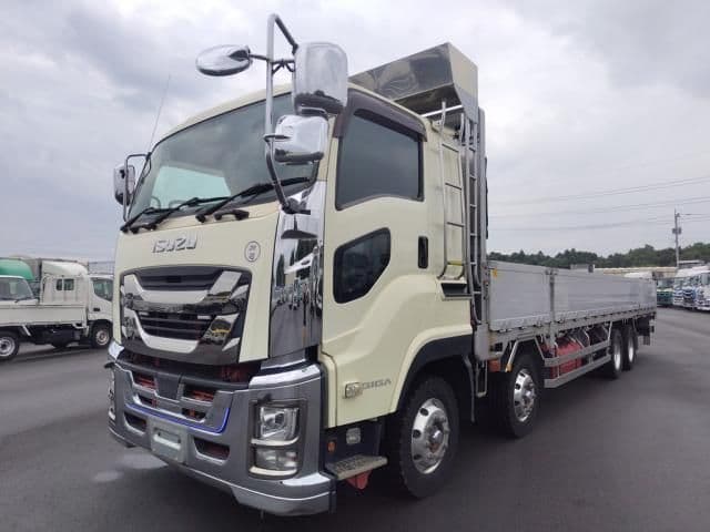 ISUZU GIGA