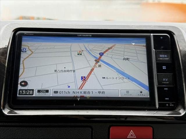 Car thumbnail 4