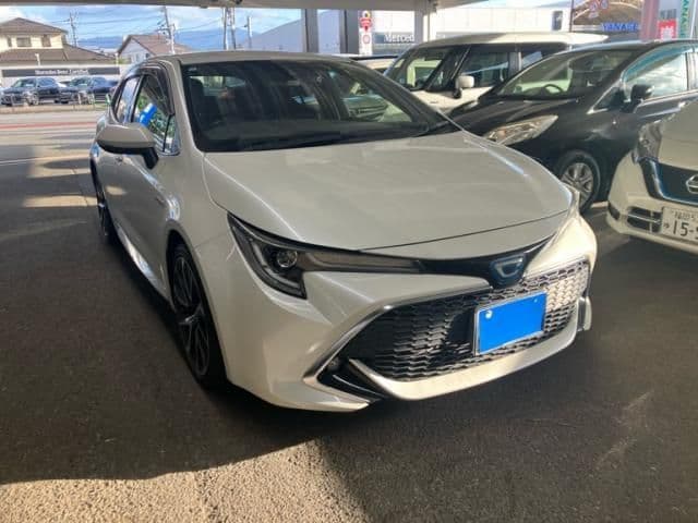 TOYOTA COROLLA SPORT HYBRID