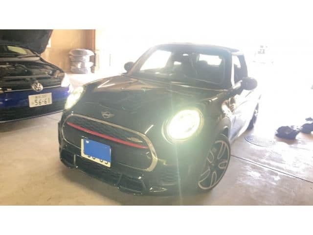 Car thumbnail 2
