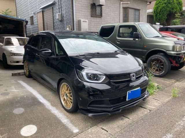 Car thumbnail 2