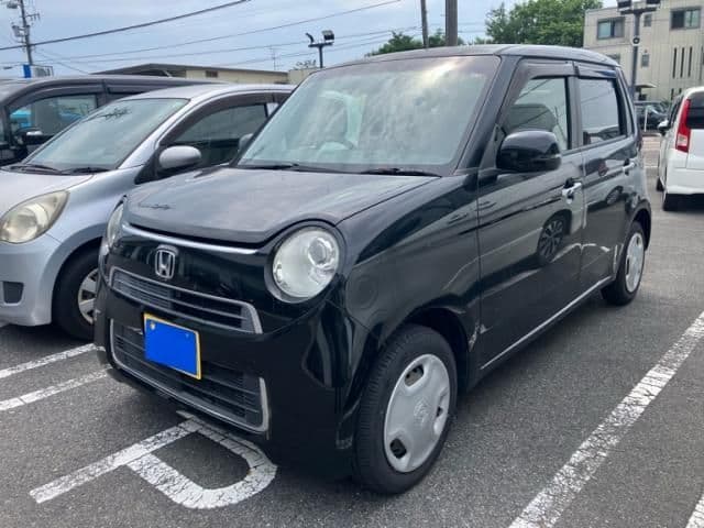 Car thumbnail 3