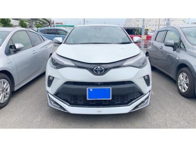 TOYOTA C-HR 4WD