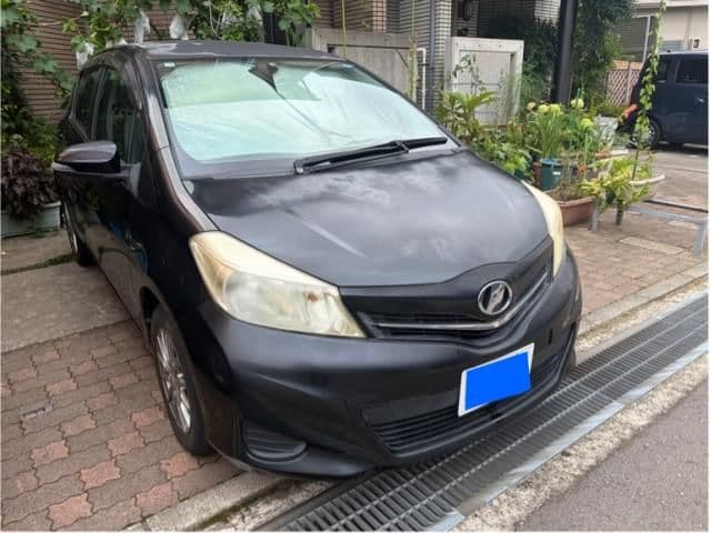 TOYOTA VITZ