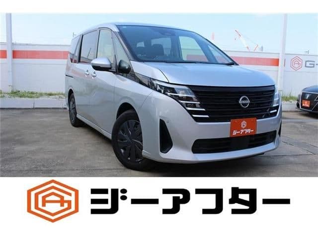 NISSAN