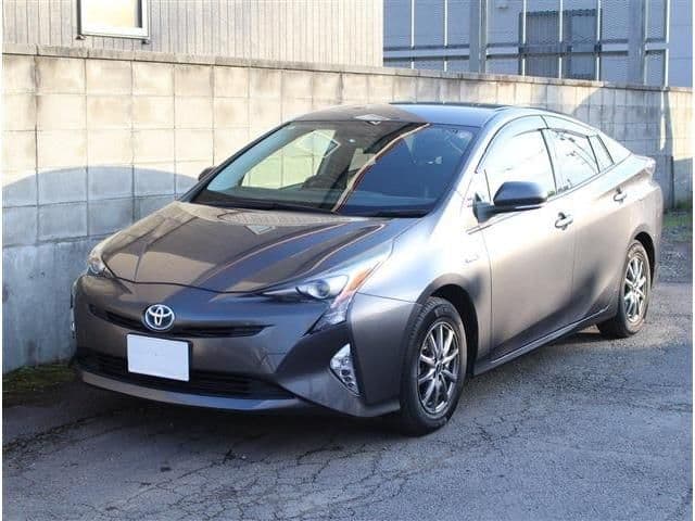 TOYOTA PRIUS 4WD