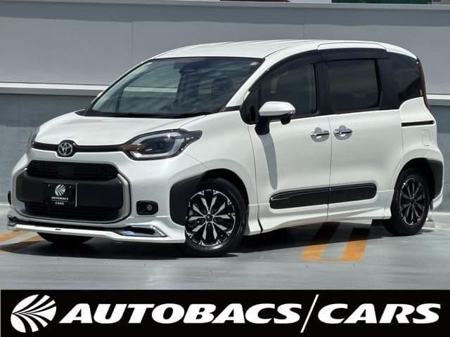 TOYOTA SIENTA HYBRID