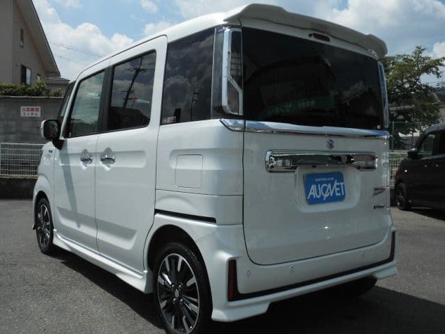 Car thumbnail 3