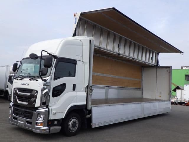 ISUZU