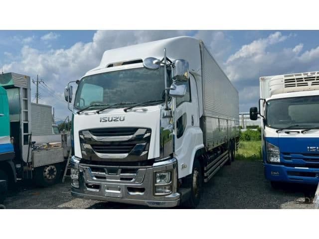 ISUZU