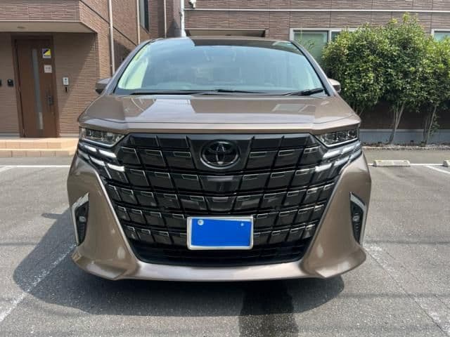 TOYOTA ALPHARD hybrid 4WD
