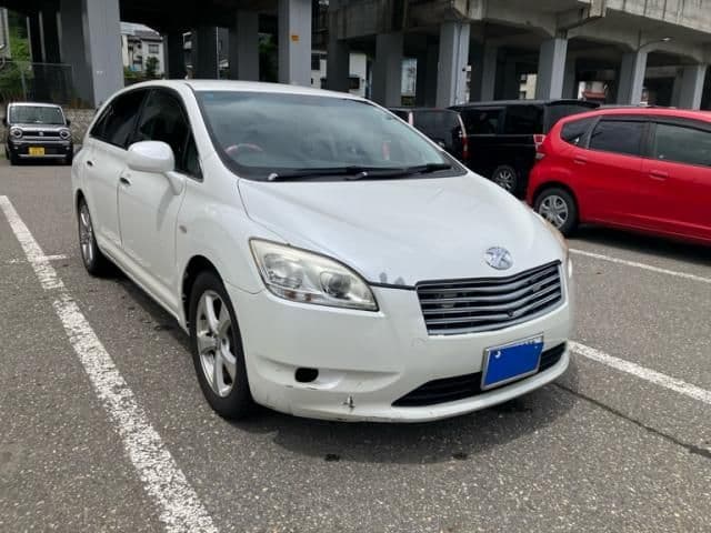 TOYOTA MARK X ZIO