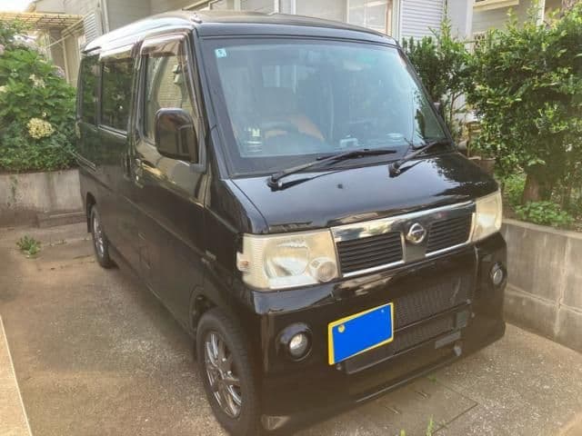 NISSAN