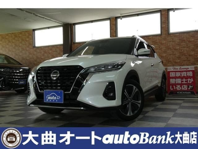 NISSAN KICKS