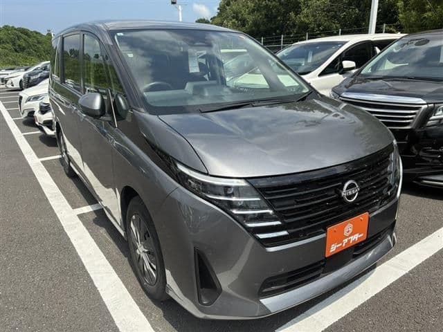 NISSAN