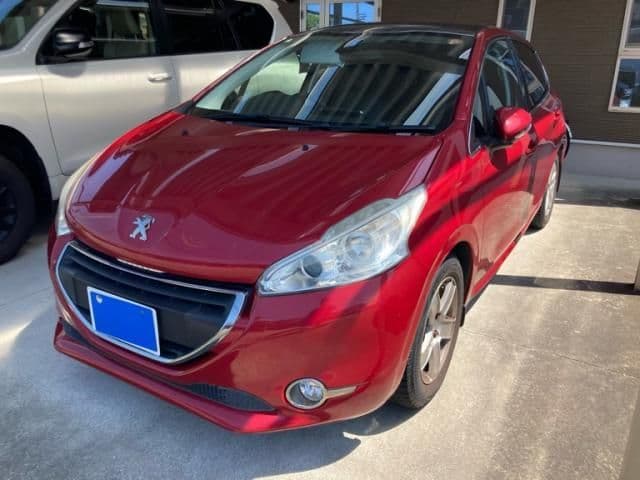 PEUGEOT PEUGEOT 208