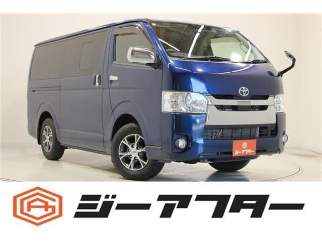 TOYOTA HIACE van 2WD