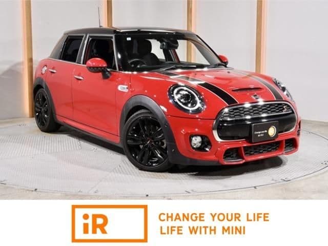 Car image 1