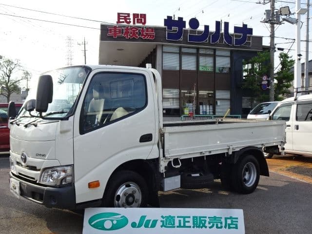 TOYOTA DYNA
