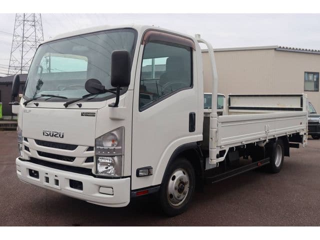 ISUZU
