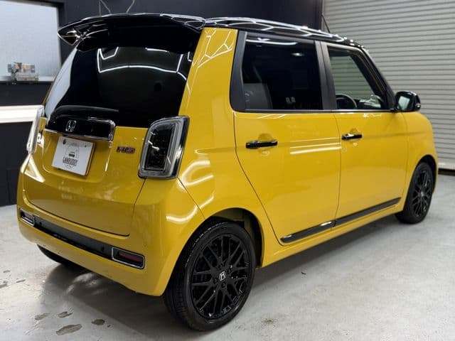 Car thumbnail 4