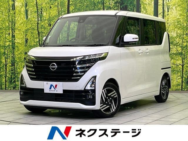 NISSAN ROOX