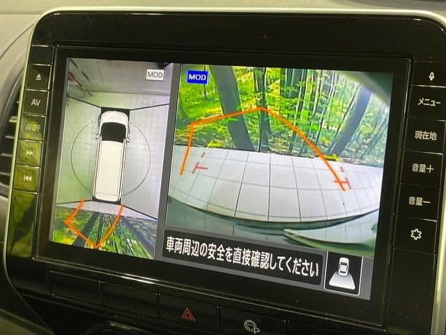Car thumbnail 4
