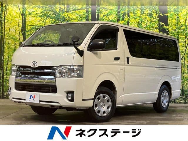 TOYOTA REGIUSACE van 4WD