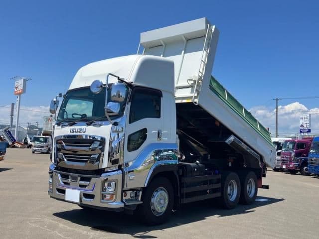 ISUZU