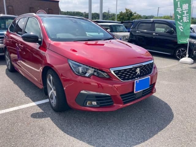 PEUGEOT