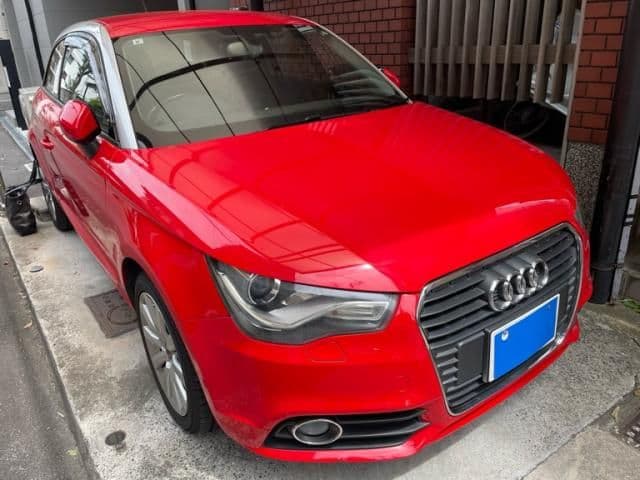 AUDI