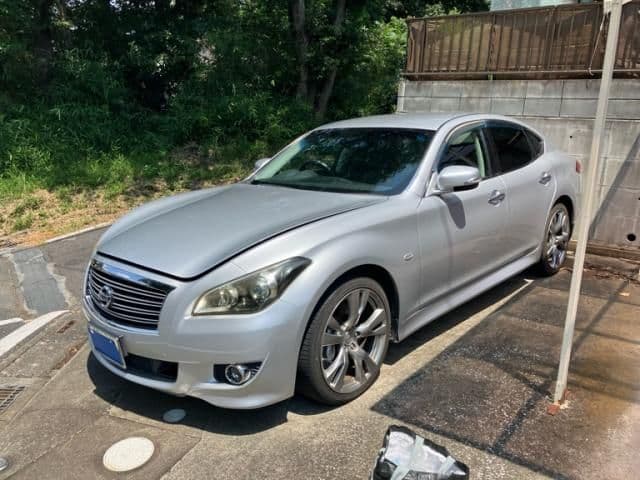 NISSAN