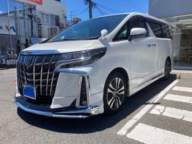 Car image 1