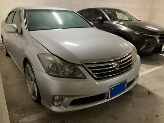 TOYOTA CROWN sedan hybrid