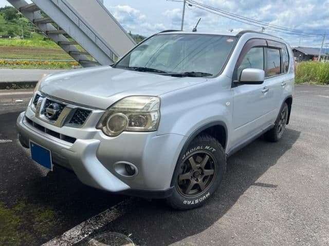 NISSAN