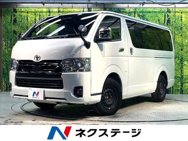 TOYOTA HIACE van 2WD