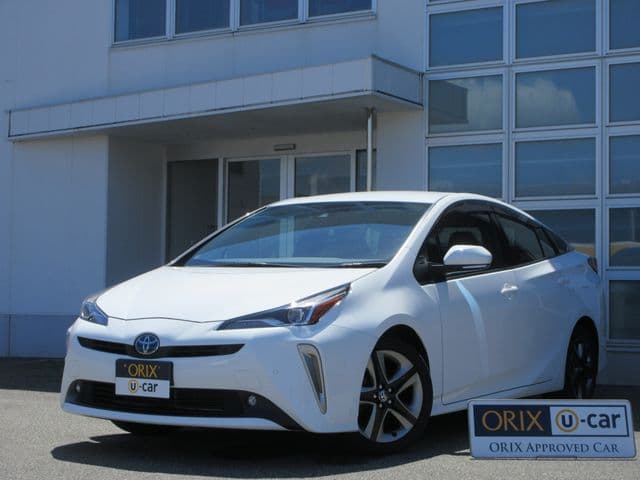 TOYOTA PRIUS 4WD