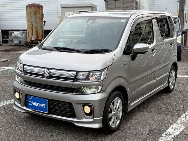 SUZUKI