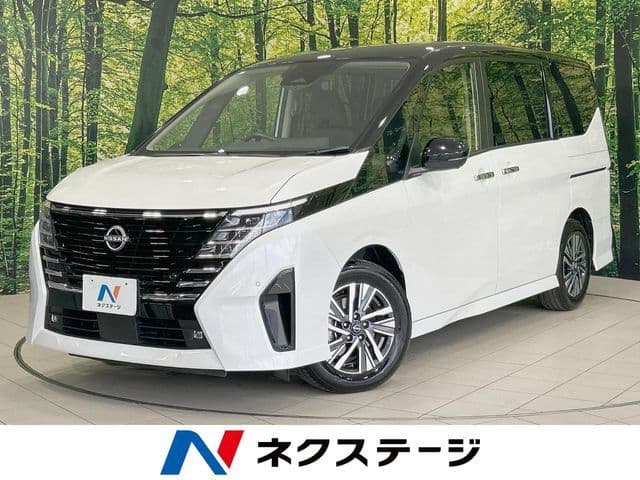 NISSAN