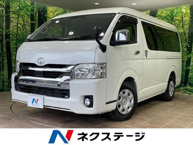 TOYOTA HIACE wagon