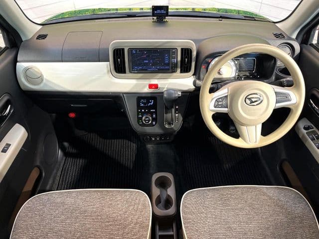 Car thumbnail 2