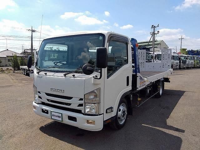 ISUZU