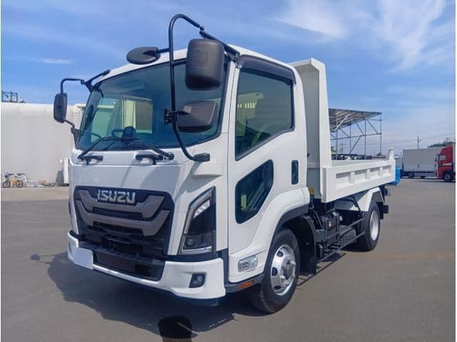ISUZU