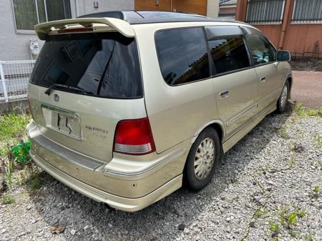 Car thumbnail 3