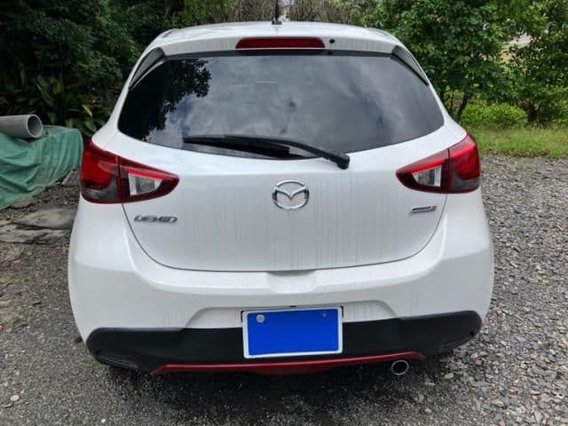 Car thumbnail 2