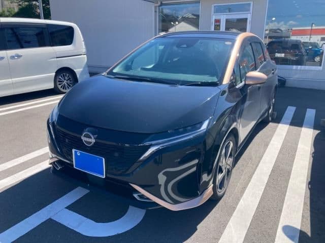 NISSAN