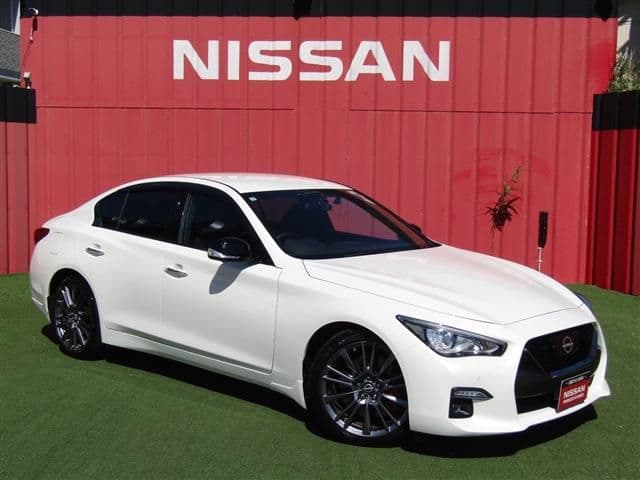 NISSAN