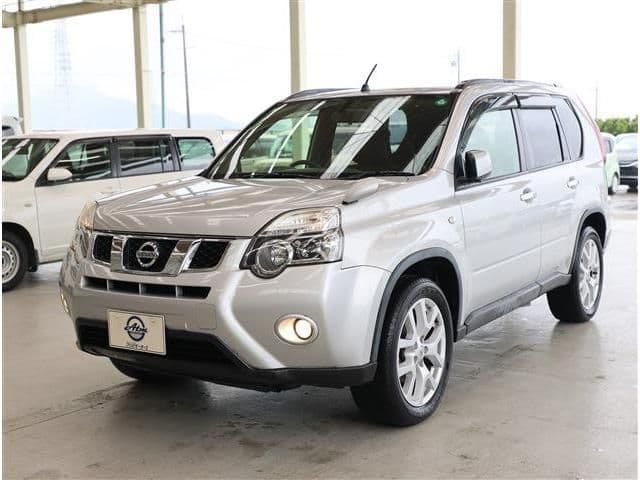 NISSAN X-TRAIL 4WD
